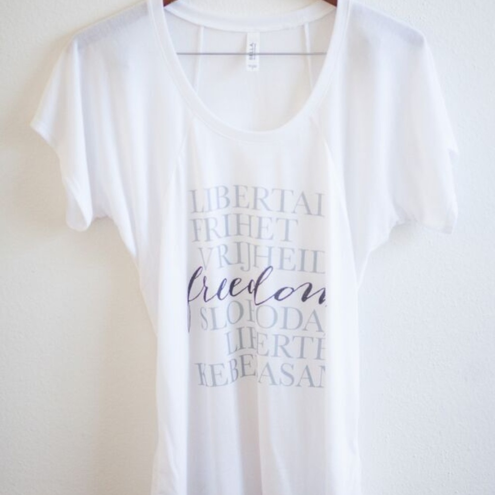 Sudara Freedom White Top Flowey T Shirt